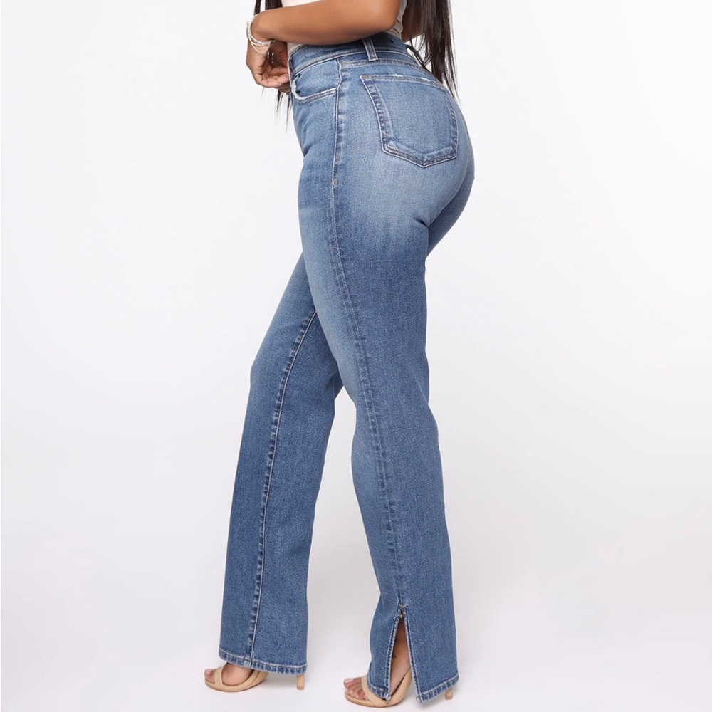Fashion Nova Killing 'Em Softly Side Split Jean - Medium blue wash